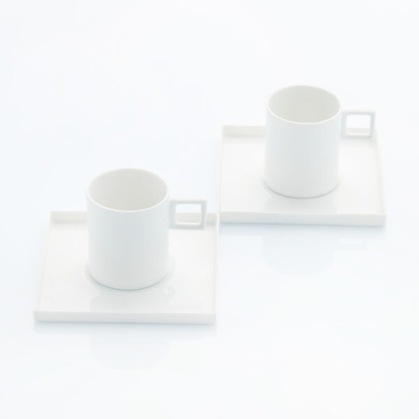 STILL cup coffee + saucer