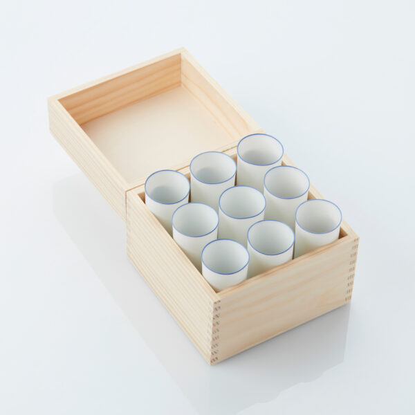 UPSIDE DOWN champagne beaker